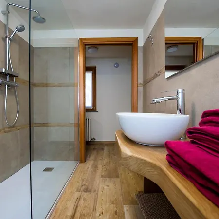 Lou Rose * 도나즈