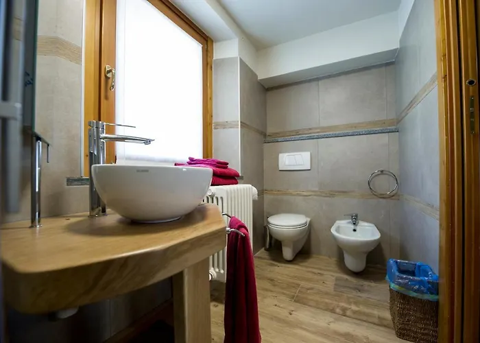 Lou Rose Farm stay Donnaz