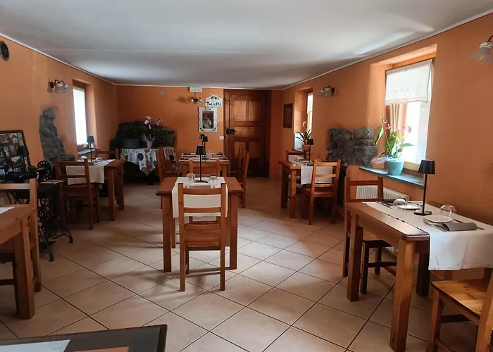 Lou Rose Farm stay Donnaz